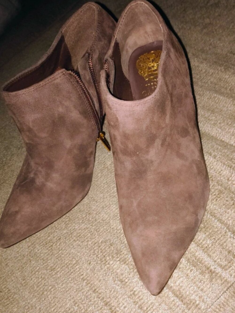 Vince camuto